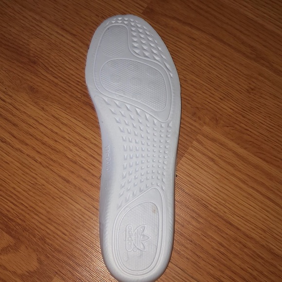 Yeezy 350 V2. Sesame - Picture 8 of 8